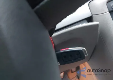 2005 Audi A4 2.0T z USA, uszkodzony, nr VIN WAUDF68E65A518230